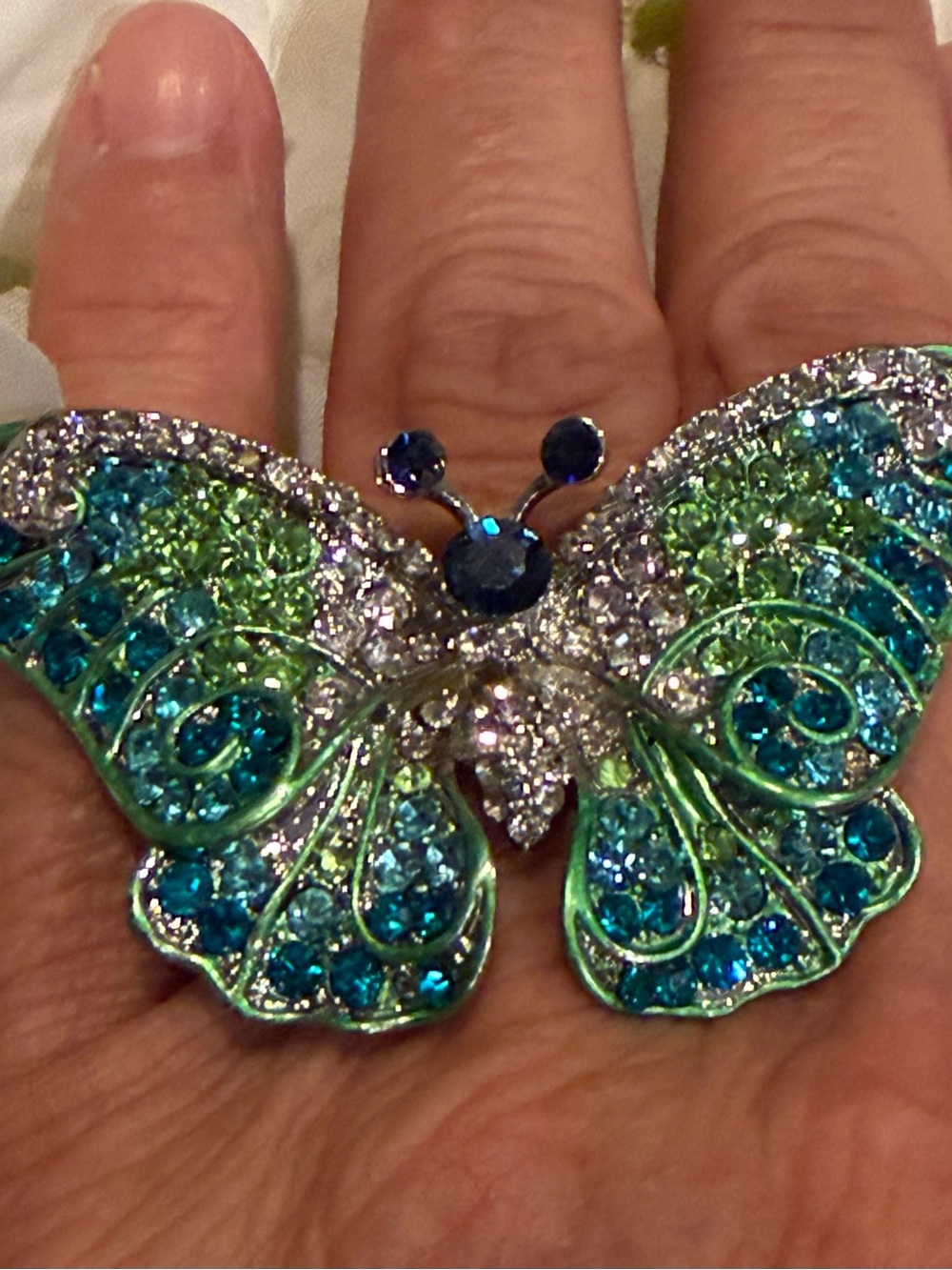 Oversized Rhinestone Butterfly Statement Cocktail Ring - Adjustable - Picture 9 of 16